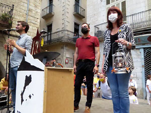 Arribada de la Flama del Canig&oacute; 2021 a la pla&ccedil;a del Vi