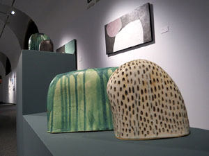 Exposicions i instal&middot;lacions a la planta baixa de la Casa de Cultura