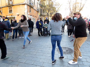 Nadal 2021. Girona Christmas Swing. Actuaci&oacute; de Counting Off