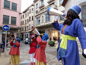 Reis 2022. Els patges pels carrers de la ciutat