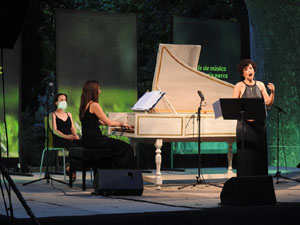 Festival Notes al parc 2021. Laia Frigol&eacute; i Eva del Campo