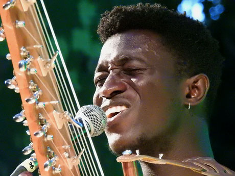 Festival Notes al parc. Momi Maiga
