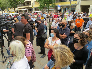 Concentraci&oacute; de protesta per la detenci&oacute; de Carles Puigdemont a l'Alguer