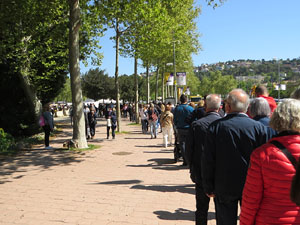Diada de Sant Jordi 2021 a Girona. Les parades