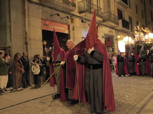Setmana Santa 2022 a Girona. Divendres Sant. La process&oacute; del Sant Enterrament