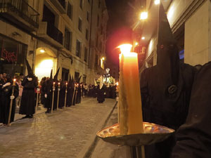 Setmana Santa 2022 a Girona. Divendres Sant. La process&oacute; del Sant Enterrament