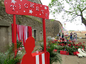 Temps de Flors 2021. Passeig Arqueol&ograve;gic. Circus