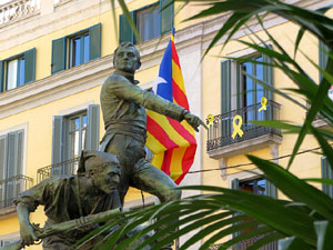 Temps de Flors 2021. La pla&ccedil;a de la Independ&egrave;ncia