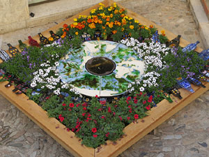 Temps de Flors 2021. Pujada de la Rectoria de Sant Feliu