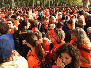 Cursa de la Dona 2022. Concentraci&oacute; i sortida del Parc de la Devesa, cursa pels carrers de Girona