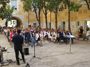 Diada Nacional 2022. Acte institucional al Pati de les Magn&ograve;lies, amb parlaments de Quim Ayats, Miquel Noguer i Laia Ca&ntilde;igueral