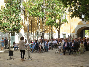 Diada Nacional 2022. Acte institucional al Pati de les Magn&ograve;lies, amb parlaments de Quim Ayats, Miquel Noguer i Laia Ca&ntilde;igueral