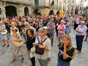 Diada Nacional 2022. Concentraci&oacute; a la pla&ccedil;a del Vi, lectura del manifest i cant de Els Segadors