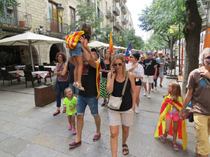 Diada Nacional 2022. Concentraci&oacute; a la pla&ccedil;a del Vi, lectura del manifest i cant de Els Segadors
