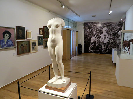 Exposici&oacute; 'Postectura. La construcci&oacute; del dem&agrave;' al Museu d'Art de Girona