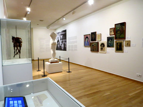Una sala de l'exposici&oacute;