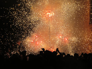 Fires de Sant Narc&iacute;s 2022. El correfoc amb els Diables de l'Onyar