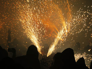 Fires de Sant Narc&iacute;s 2022. El correfoc amb els Diables de l'Onyar