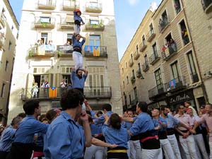 Fires de Sant Narc&iacute;s 2022. Diada castellera amb Marrecs de salt, Minyons de Terrassa i Capgrossos de Matar&oacute;