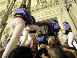Fires de Sant Narc&iacute;s 2022. Pilar a les escales de la Catedral