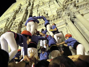 Fires de Sant Narc&iacute;s 2022. Pilar a les escales de la Catedral