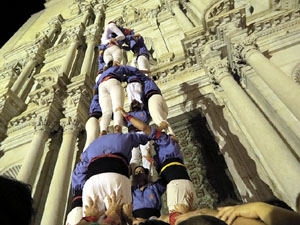 Fires de Sant Narc&iacute;s 2022. Pilar a les escales de la Catedral