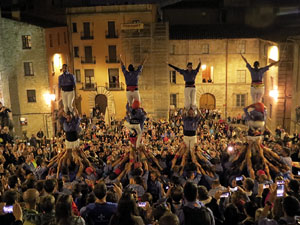 Fires de Sant Narc&iacute;s 2022. Pilar a les escales de la Catedral