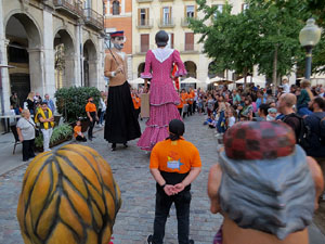 Fires de Sant Narc&iacute;s 2022. El preg&oacute;. Cercaviles de gegants i capgrossos