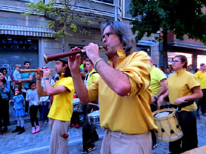 Fires de Sant Narc&iacute;s 2022. El preg&oacute;. Cercaviles de gegants i capgrossos