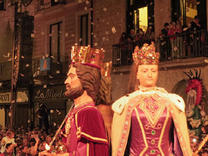 Fires de Sant Narc&iacute;s 2022. Ball de l'&Agrave;liga, capgrossos i gegants