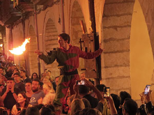 Fires de Sant Narc&iacute;s 2022. Ball de l'&Agrave;liga, capgrossos i gegants