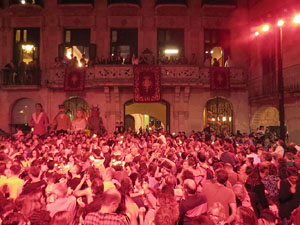 Fires de Sant Narc&iacute;s 2022. Ball de l'&Agrave;liga, capgrossos i gegants