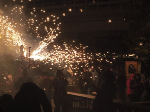 Fires de Sant Narc&iacute;s 2022. Correfoc amb els Trons de l'Onyar
