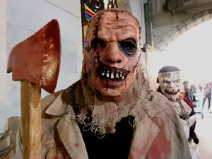 Fires de Sant Narc&iacute;s 2022. Zombie Walk de Girona
