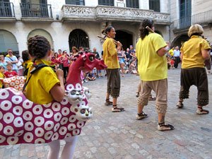 Balls a la pla&ccedil;a del Vi