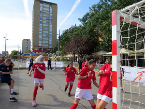 X Jornada de l'Esport Femen&iacute; 2022 a la pla&ccedil;a Salvador Espriu i la de Francesc Calvet i Rubalcaba