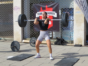 X Jornada de l'Esport Femen&iacute; 2022 a la pla&ccedil;a Salvador Espriu i la de Francesc Calvet i Rubalcaba