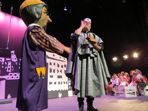 Representaci&oacute; de 'La mosca d'en Quim' per la Fal&middot;lera Gironina