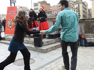 Nadal 2022. Girona Christmas Swing. Actuaci&oacute; de The Lolita's Sisters