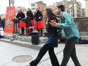 Nadal 2022. Girona Christmas Swing. Actuaci&oacute; de The Lolita's Sisters