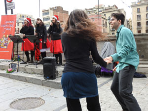 Nadal 2022. Girona Christmas Swing. Actuaci&oacute; de The Lolita's Sisters