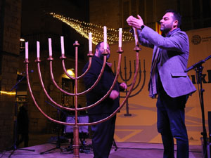 Nadal 2022. Encesa de les llums de Hanukk&agrave;