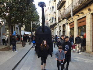 Nadal 2022. Cercavila i Els Pastorets de la Mula Baba a la pla&ccedil;a del Pallol