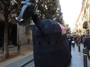 Nadal 2022. Cercavila i Els Pastorets de la Mula Baba a la pla&ccedil;a del Pallol