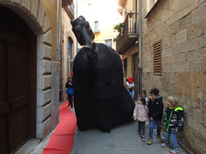 Nadal 2022. Cercavila i Els Pastorets de la Mula Baba a la pla&ccedil;a del Pallol