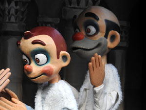 Nadal 2022. Cercavila i Els Pastorets de la Mula Baba a la pla&ccedil;a del Pallol