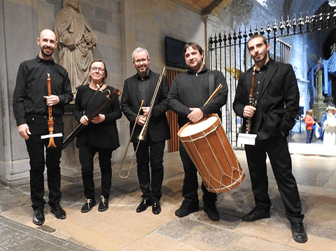 La Cobla de Ministrers de Girona a la capella de l'Esperan&ccedil;a