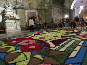 Temps de Flors 2022. Bas&iacute;lica de Sant Feliu. Capella de Sant Narc&iacute;s