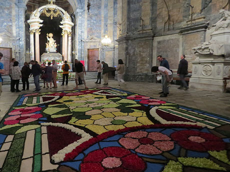 Temps de Flors 2022. Bas&iacute;lica de Sant Feliu. Capella de Sant Narc&iacute;s
