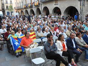 &Uacute;ltima concentraci&oacute; dels dilluns a la pla&ccedil;a del Vi